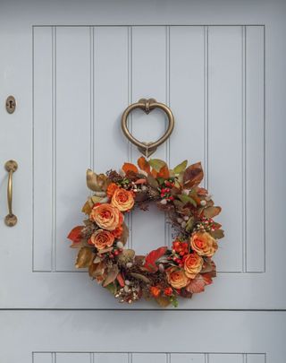 How to make an autumn wreath