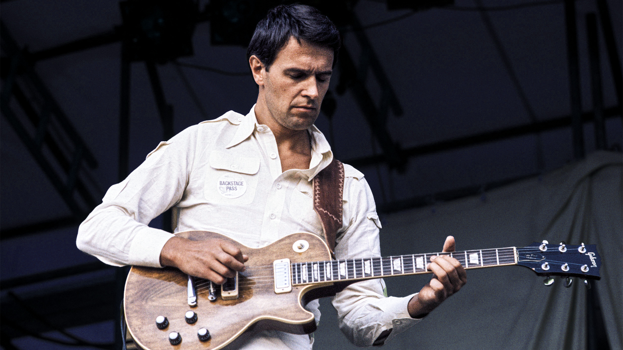 John McLAUGHLIN performs in 1970