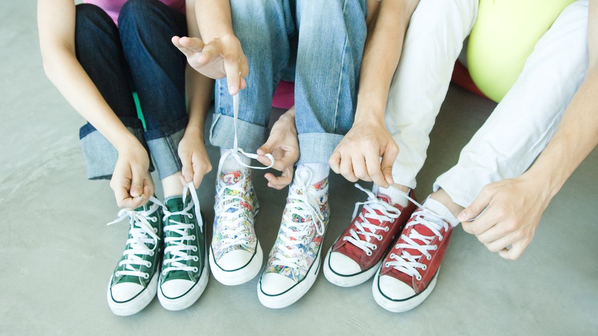 This Is Why Your Shoelaces Come Undone All The Time Marie Claire UK