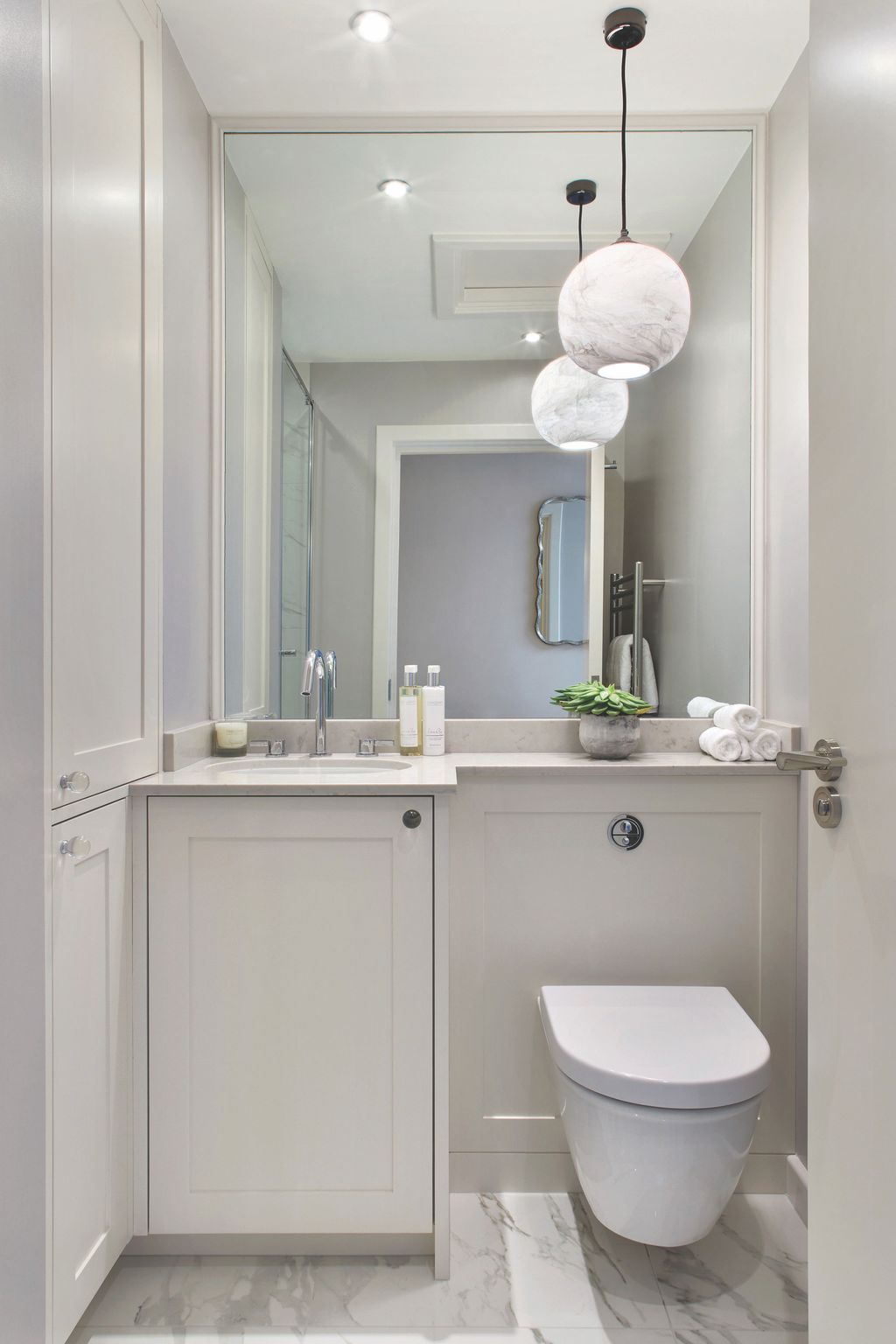 Small Ensuite Ideas: Clever Yet Compact Bathroom Schemes | Homebuilding
