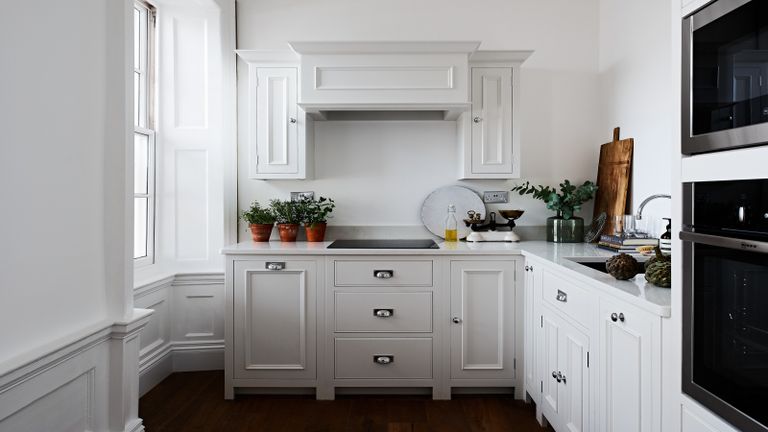 How To Make A Small Kitchen Look Bigger, What Color Cabinets Make A Small Kitchen Look Bigger