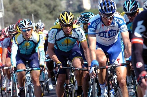 USA's Lance Armstrong (Astana) in the peloton.