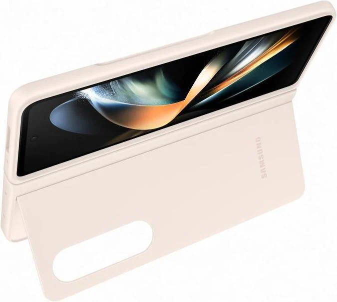 Alleged leaked case of the Samsung Galaxy Z Fold 4