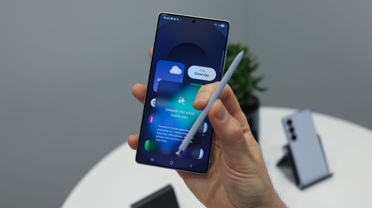 A photo of the Samsung Galaxy S25 Ultra + S Pen