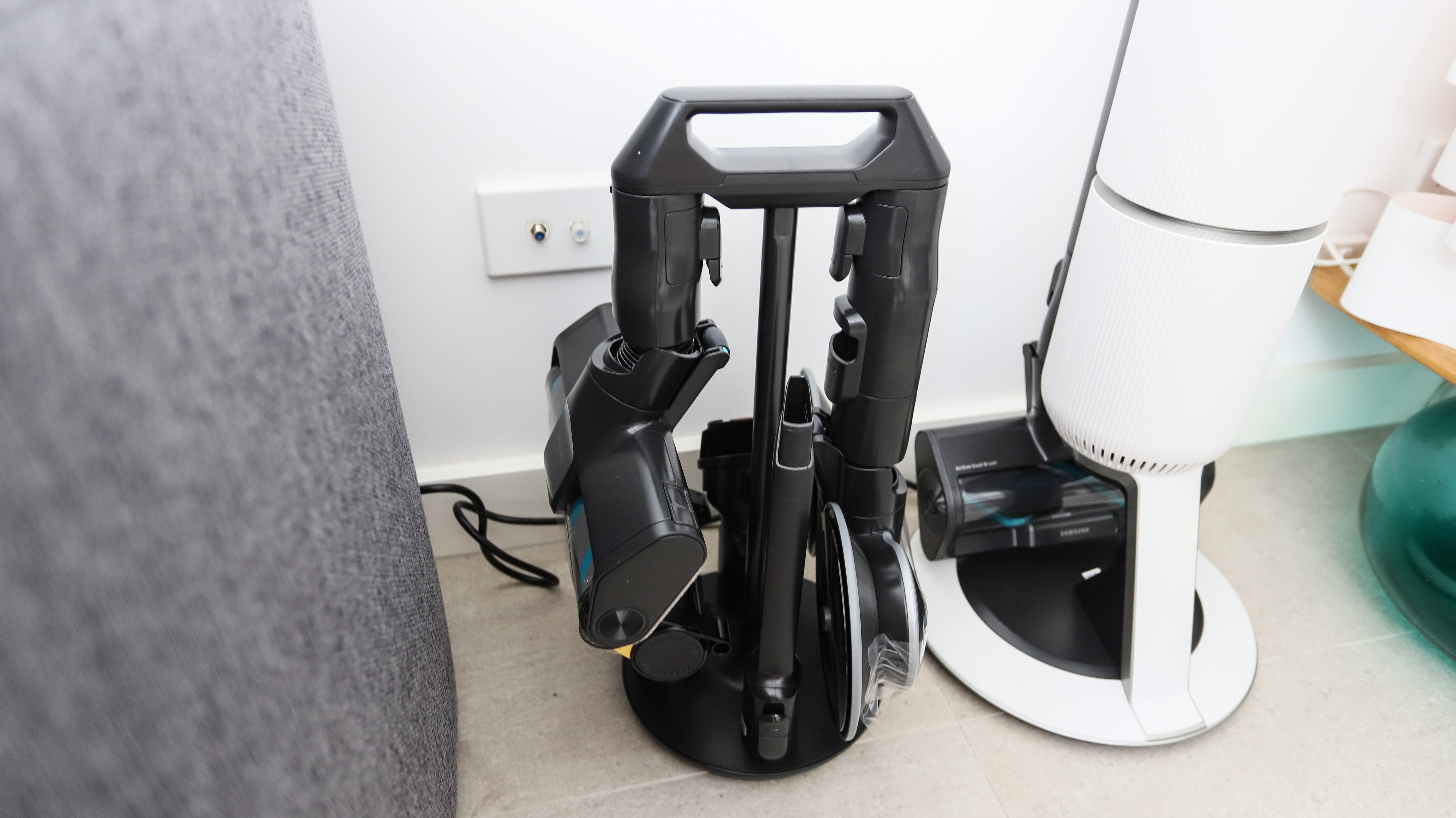 Samsung Bespoke Jet AI's Accessory Cradle with tools