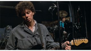 Jerry Harrison and Chris Frantz playing during Stop Making Sense.
