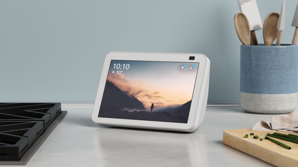 Amazon echo show differences at amy papenfuss blog