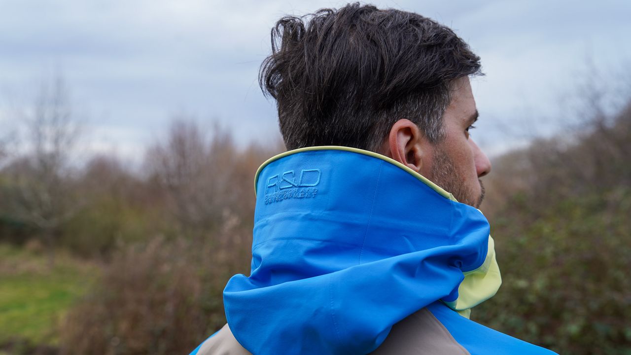 Peak Performance Vislight Gore-Tex C-Knit 3L Shell Jacket review