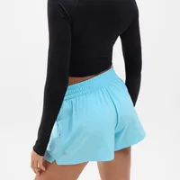 Athleta Weekender 3” Run Short