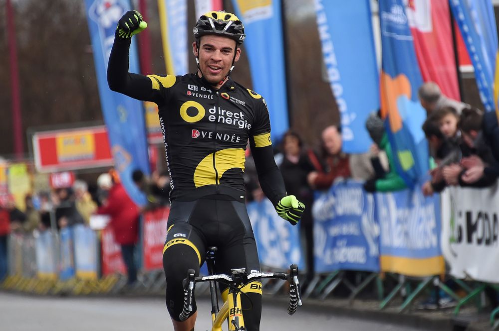 Lilian Calmejane wins stage 3 at Etoile de Besseges