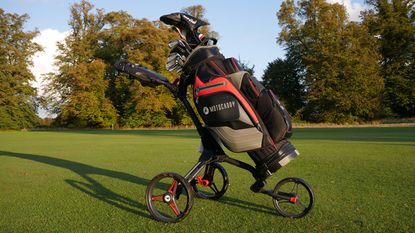 Motocaddy Cube push trolley review