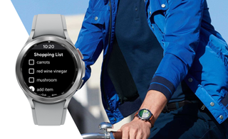 Google Keep running on a Samsung Galaxy Watch smartwatch