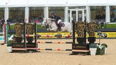 National-128cm-Championship-Winner-Eleanor-Archibald-and-Pondhead-Dexter-2.jpg