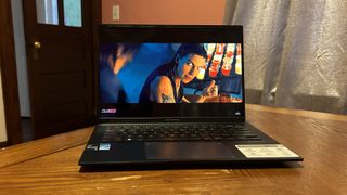 Asus Zenbook 14 (Q409ZA) OLED