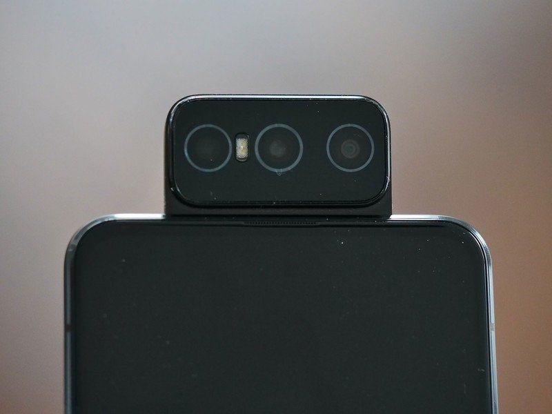ASUS Zenfone 8 Flip