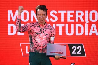 Rigoberto Uran celebrates winning stage 17 of the Vuelta a Espana to Monasterio de Tentudía