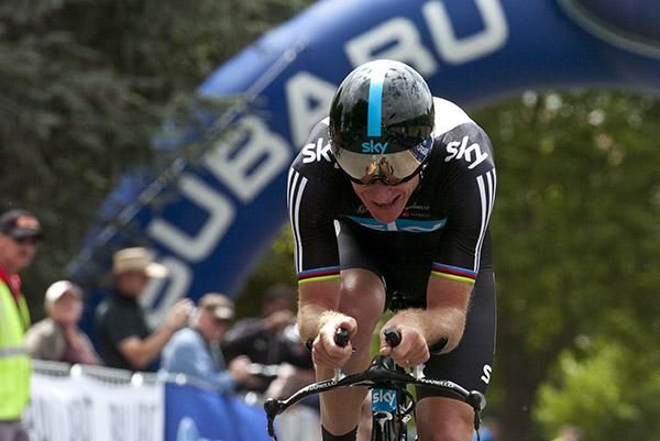 Michael Rogers gives his all nearing the finish to the men's elite time trial championship where he finished in third place for a bronze medal.