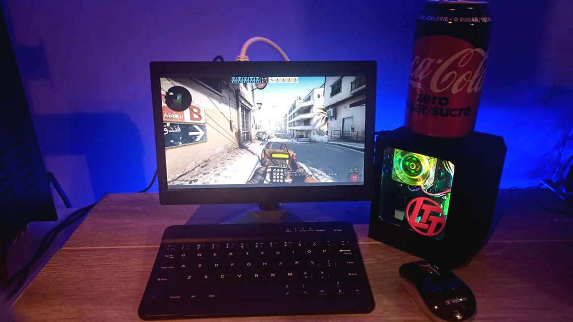 This Raspberry Pi Mini Gaming PC Is Decked Out With RGB LEDs