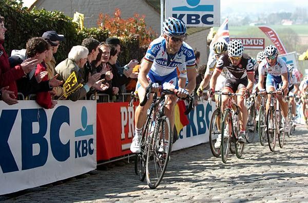 Boonen on the steep Paterberg