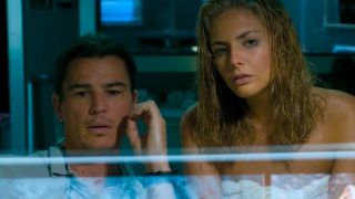 Josh Hartnett and Tamsin Egerton in The Lovers 