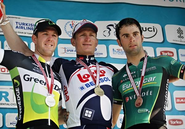 Stage 2 podium (l-r): Matt Goss (GreenEdge), Andre Greipel (Lotto Belisol) and Matteo Pelucchi (Europcar)