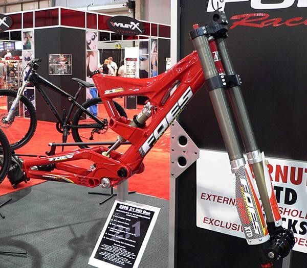 New shock technology has invigorated the single-pivot design.