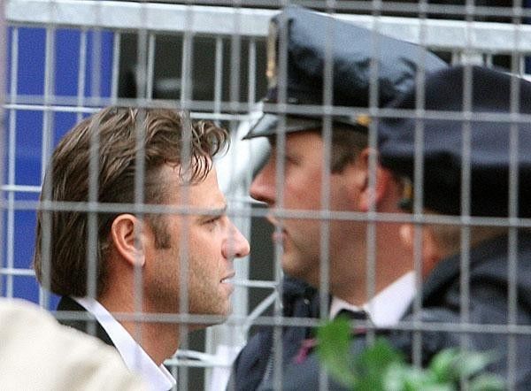 Alessandro Petacchi was on hand to watch the Giro - he can only watch as he's currently suspended.