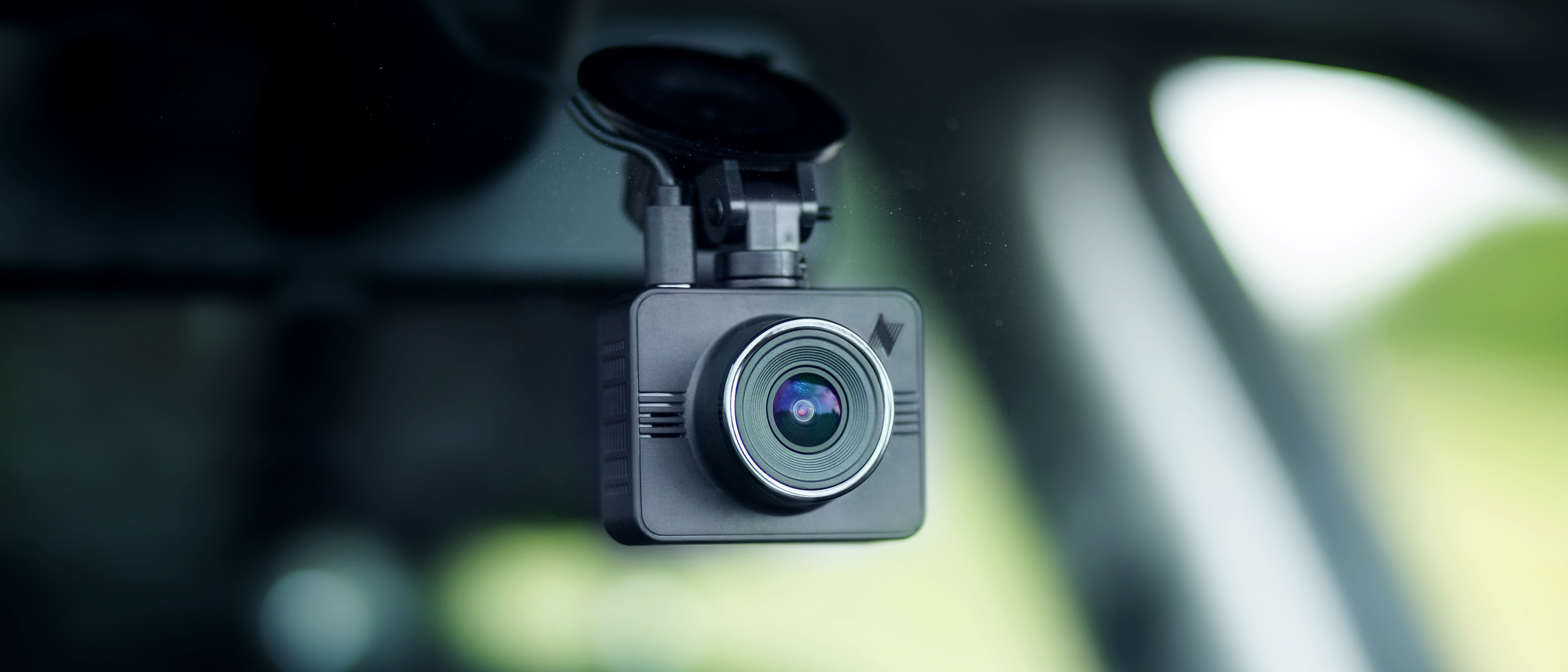 Review: Nexar Pro Dual Dashcam System's Instant Streaming