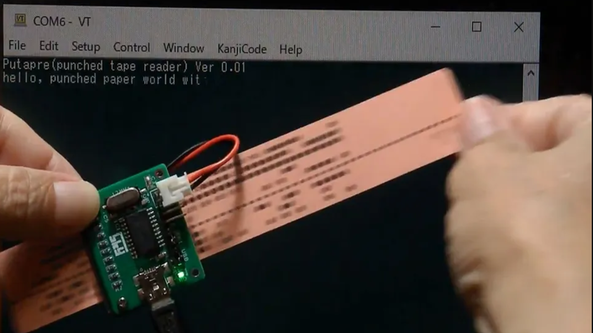 Putapre, a retro tape reader