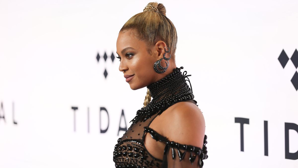 Beyoncé est « en pourparlers » pour enregistrer la nouvelle chanson thème de Bond