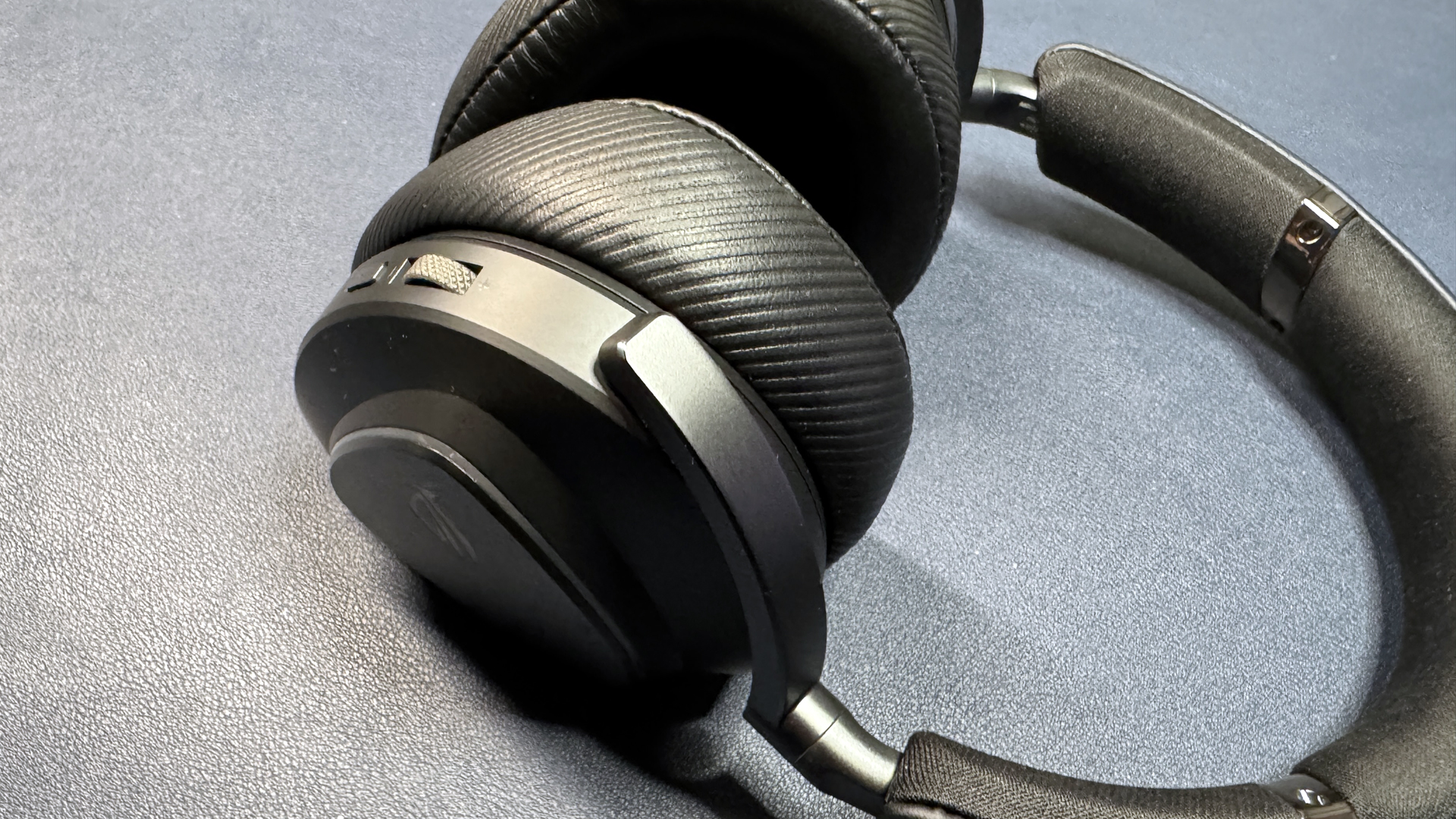 Asus ROG Delta II