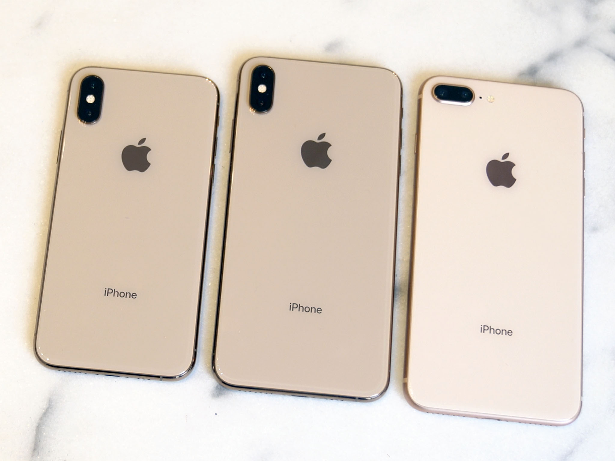 Какой цвет айфона лучше. Айфон XS iphone 8 Plus. Iphone 8 Plus Gold vs XS Gold. Iphone 8 Plus и iphone XS Max. XS Max 8 Plus.