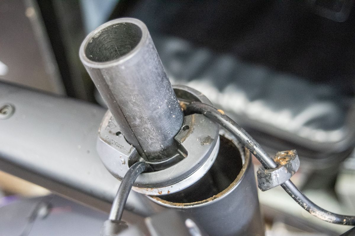 The Canyon Grail steerer tube and headset assembly