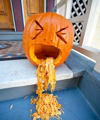 pumpkin face with seeds