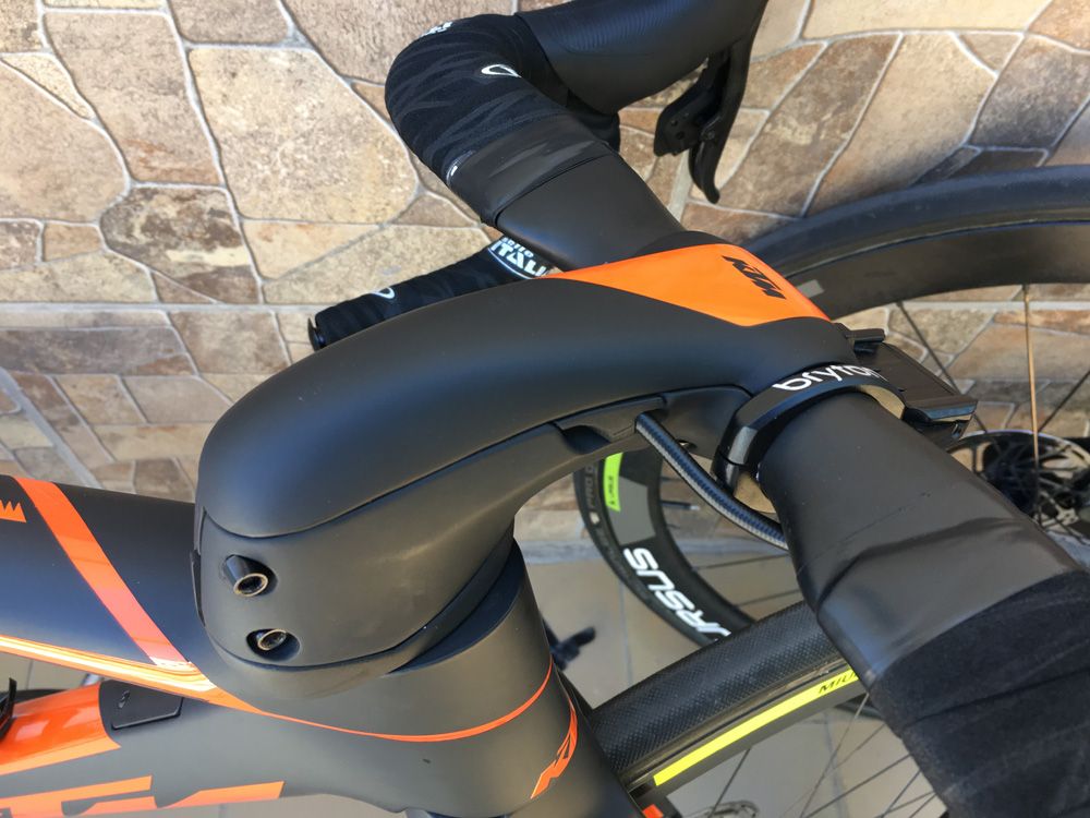 The KTM bar system