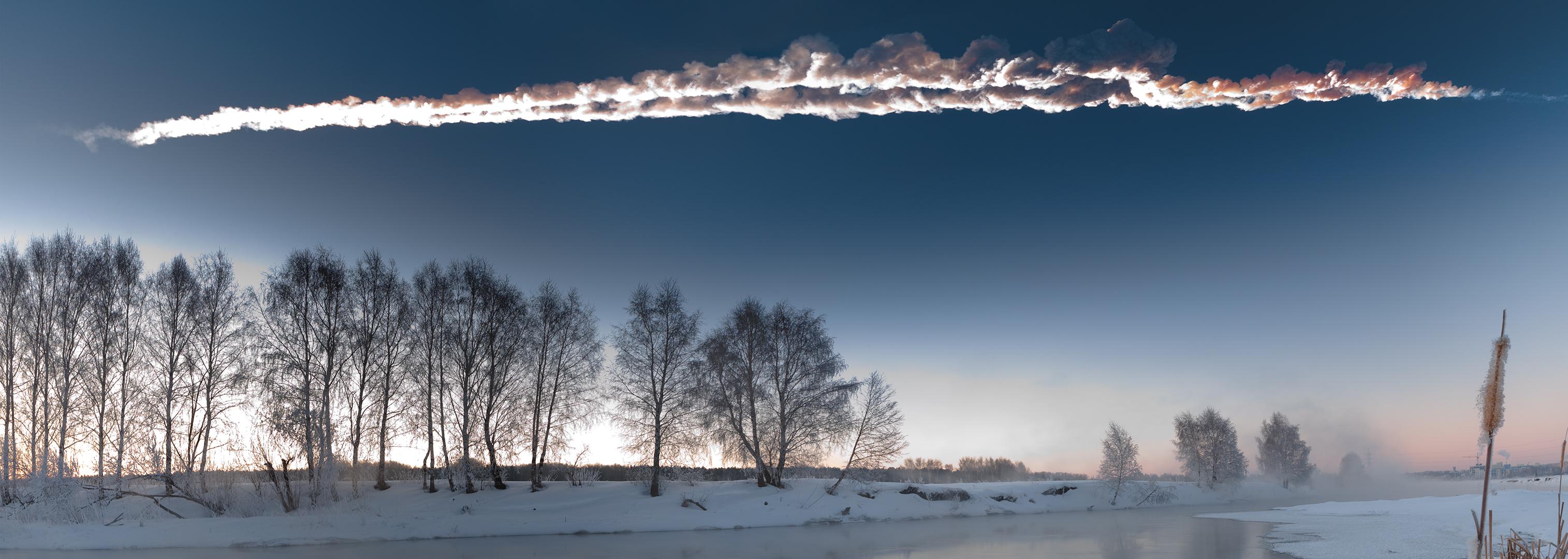 Chelyabinsk Meteor Soars 