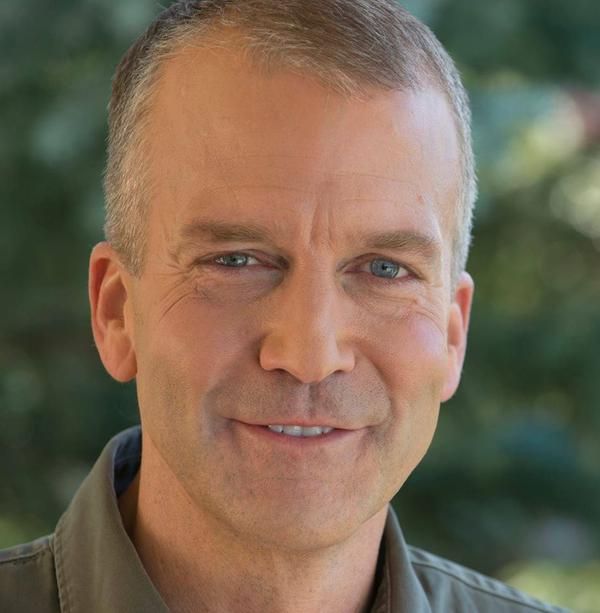 Republican Dan Sullivan beats Tea Partier Joe Miller in Alaska Senate primary