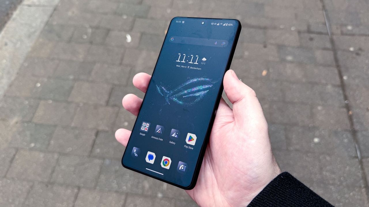 The Asus ROG Phone 9 Pro's display, showing the home screen