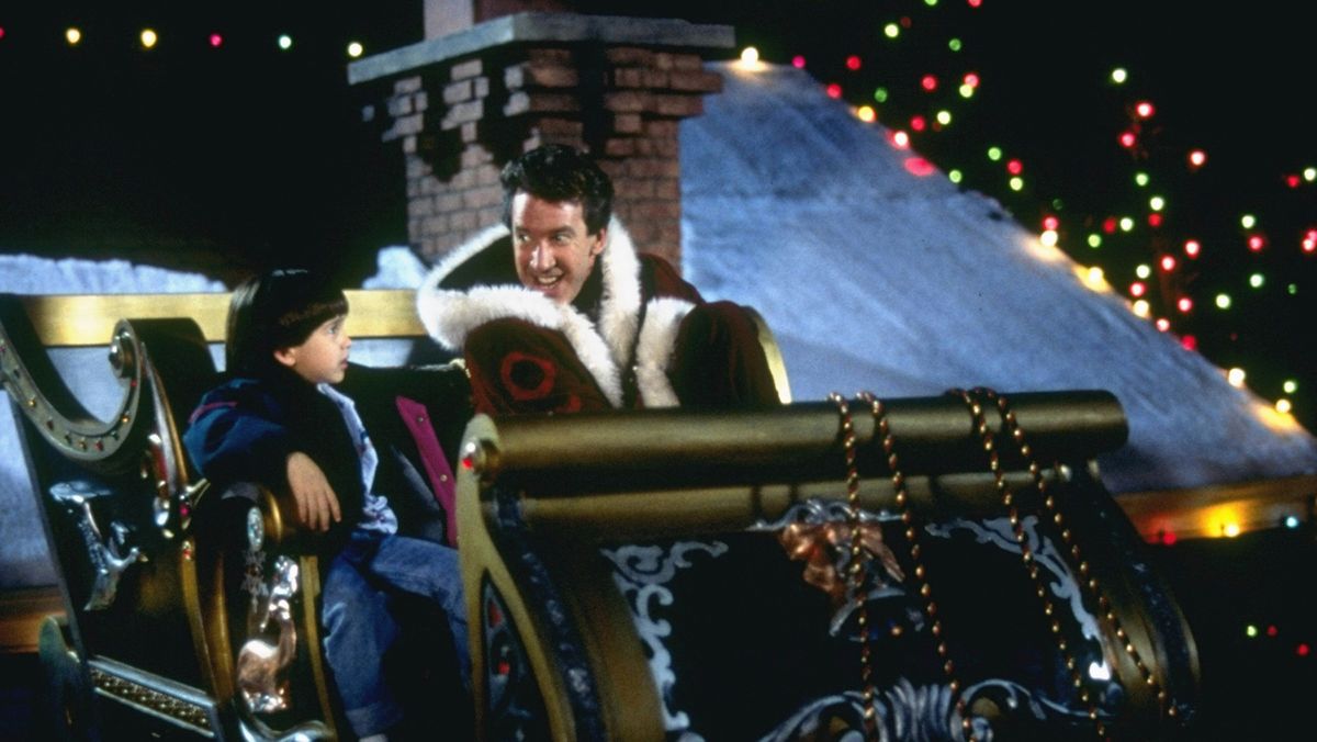 Eric Lloyd (left) and Tim Allen in &#039;The Santa Clause&#039;