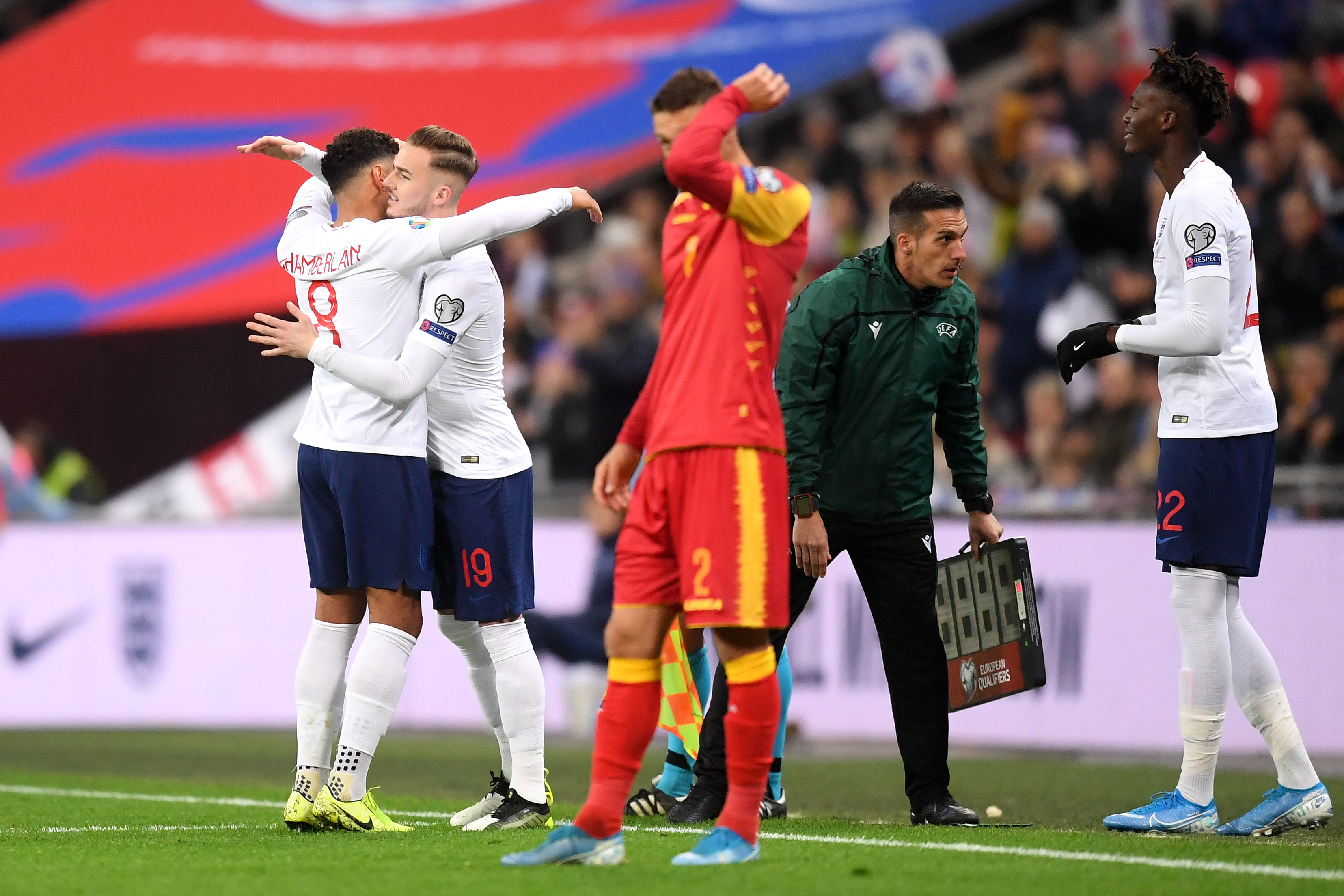 LONDON, ENGLAND - NOVEMBER 14: James Maddison of England replaces Alex Oxlade-Chamberlain of England during the UEFA Euro 2020 qualifier between England and Montenegro at Wembley Stadium on November 14, 2019 in London, England. (Photo by Michael Regan/Getty Images)