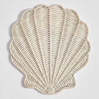 Seashell Handwoven Rattan Charger