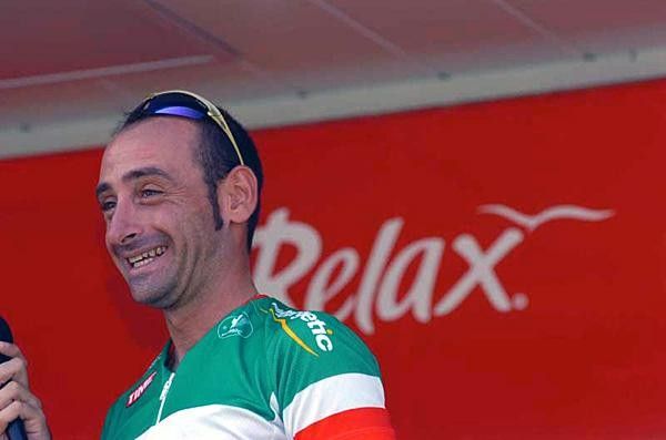 Paolo Bettini (Quick.Step) happy at sign on