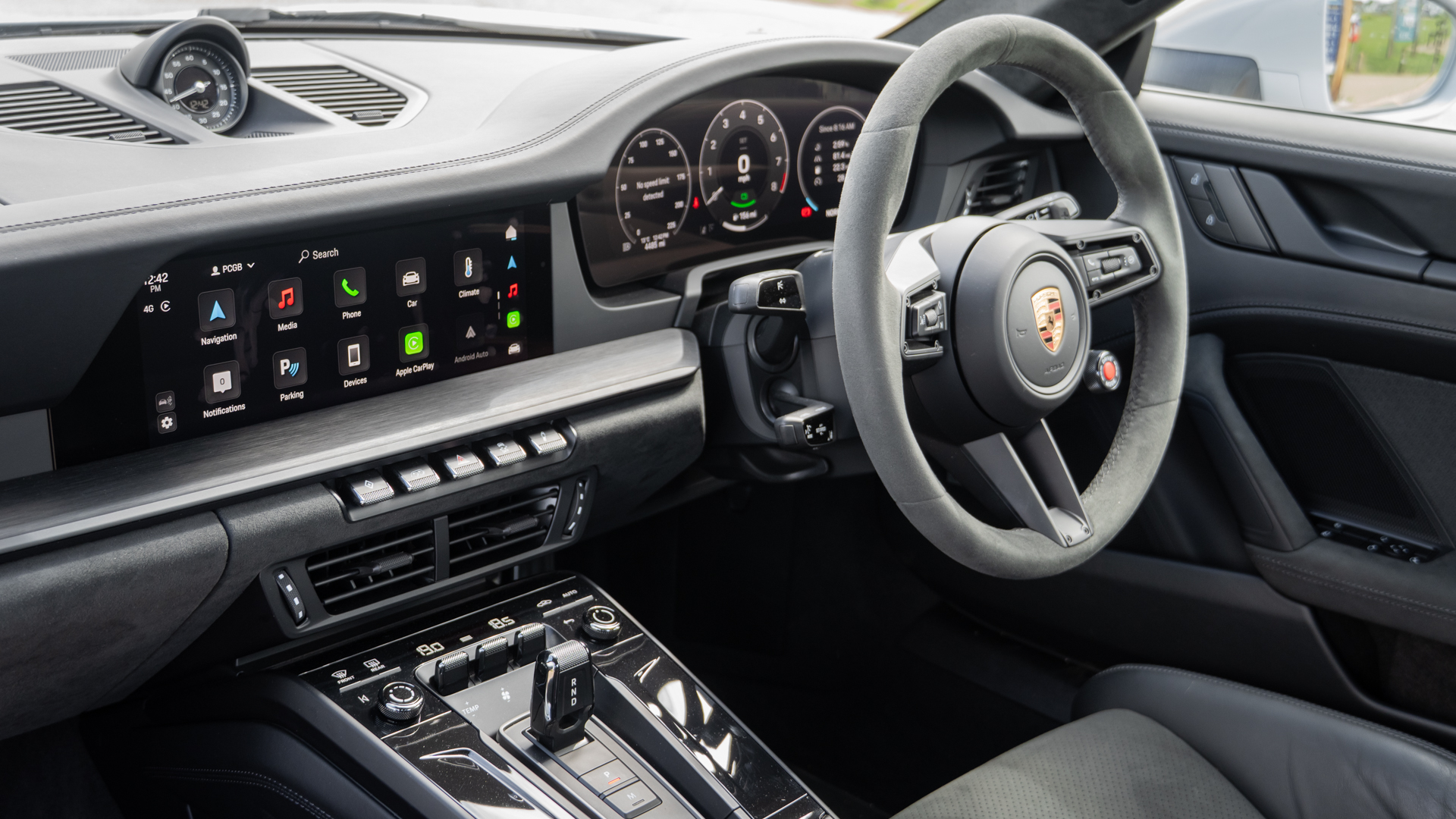 Porsche 911 GTS