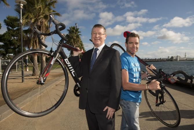 Cadel Evans &amp; Victorian Premier Dennis Napthine launch the Cadel Evans Great Ocean Road Race