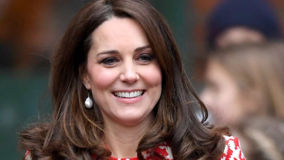 Kate Middleton re-wears pregnancy coat with double meaning | Woman & Home