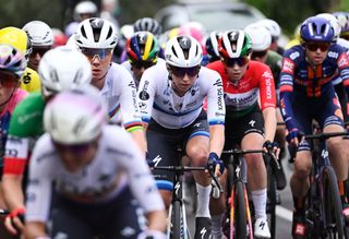 No Longo Borghini, no Vos, a headwind &ndash; Is Milan-San Remo Women playing into the sprinters' hands again? Team directors analyse the race