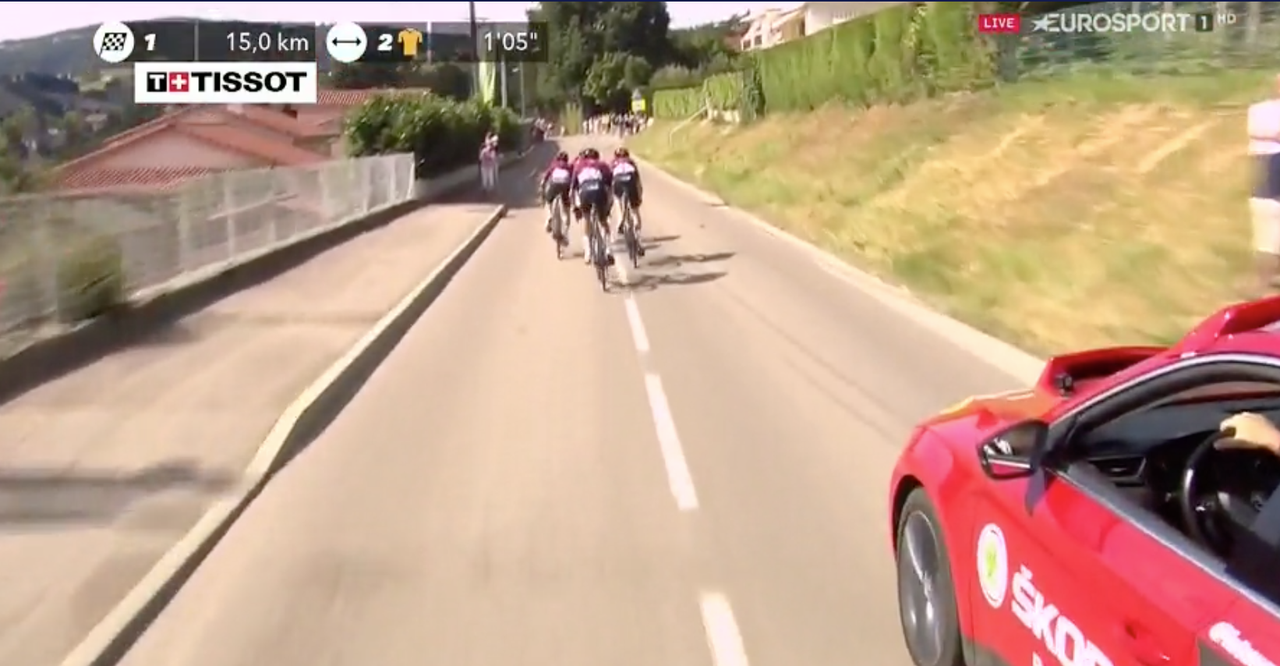 Watch: Geraint Thomas Caught In Crash That Snapped Moscon Bike On Stage ...