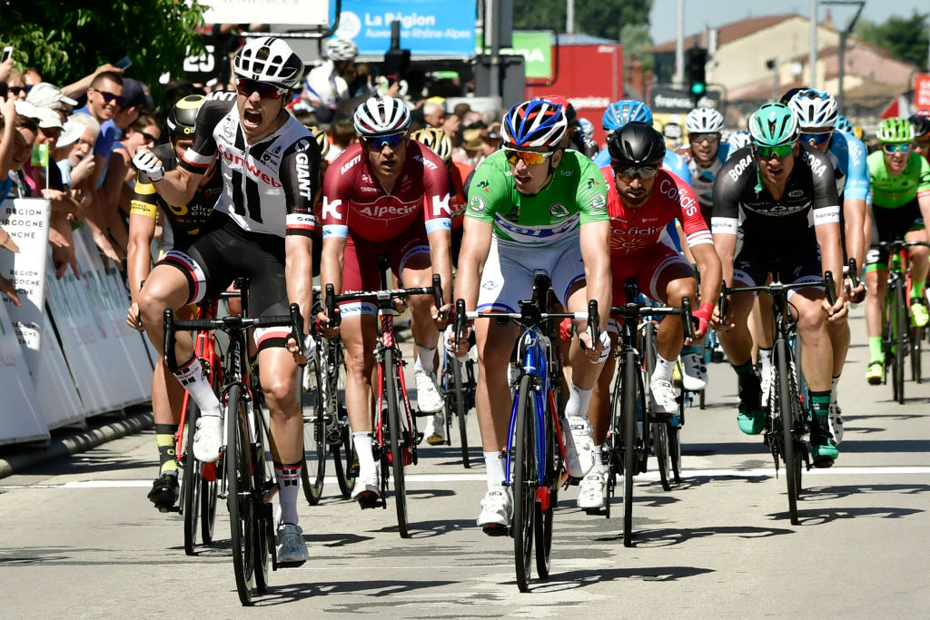 2017 Crit&amp;eacute;rium du Dauphine: Phil Bauhaus wins stage 5