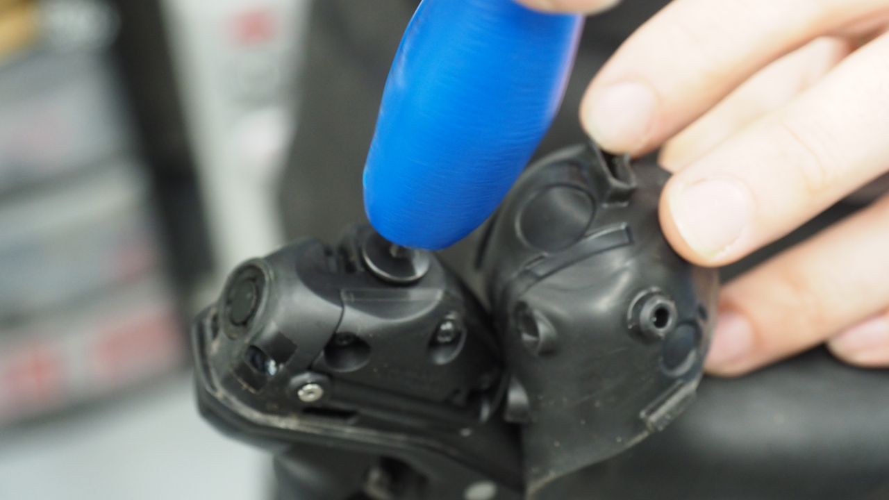 How to replace brake pads