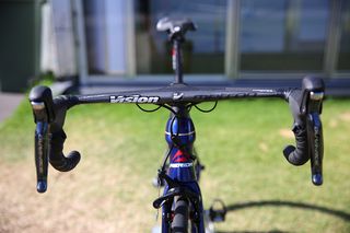 An aero front end thanks to Bahrain-Merida's Vision bar/stem